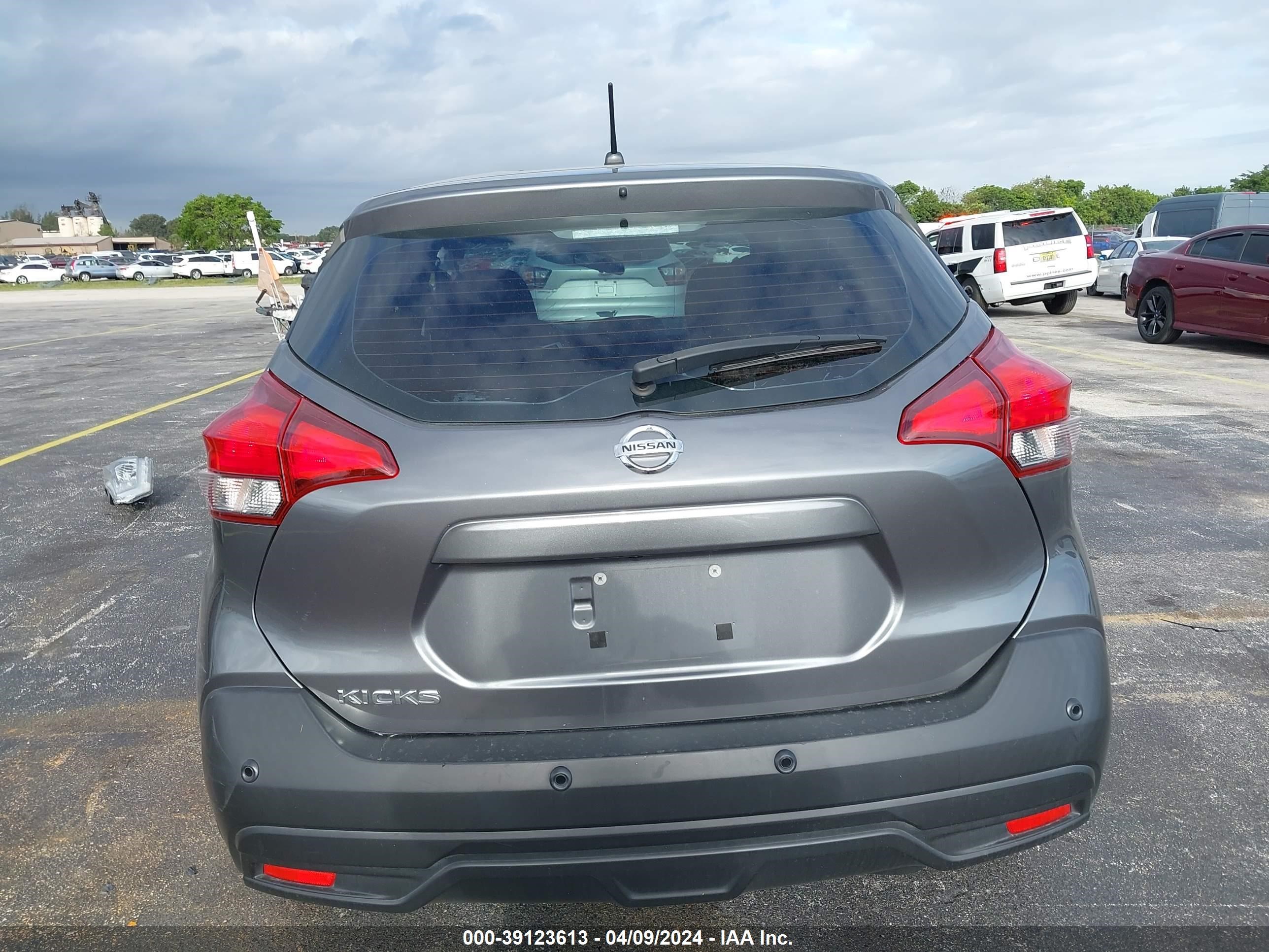 Photo 16 VIN: 3N1CP5BV6LL525749 - NISSAN KICKS 