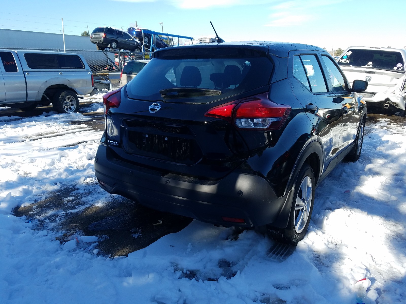 Photo 3 VIN: 3N1CP5BV6LL526061 - NISSAN KICKS S 