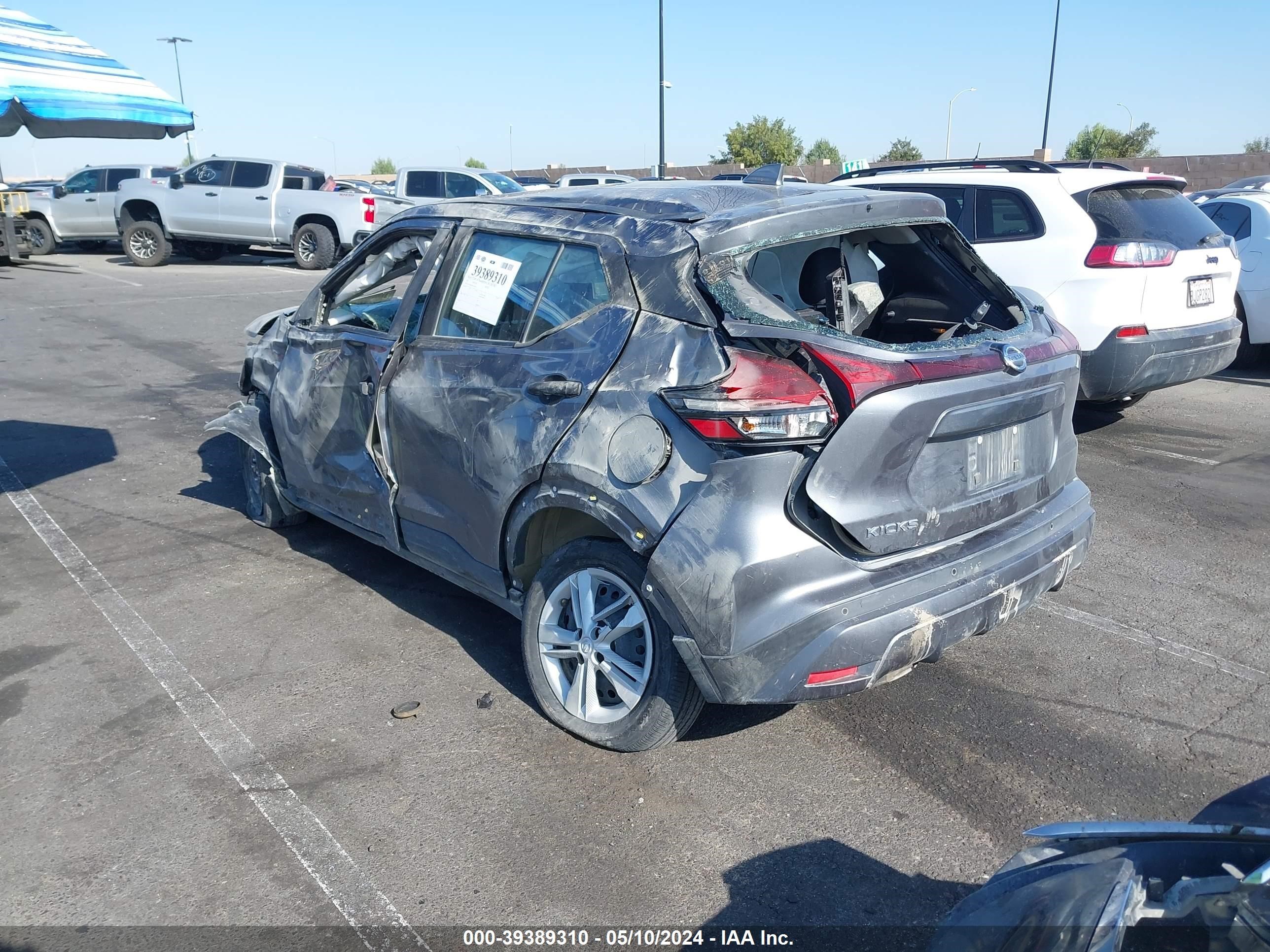 Photo 2 VIN: 3N1CP5BV6ML504384 - NISSAN KICKS 