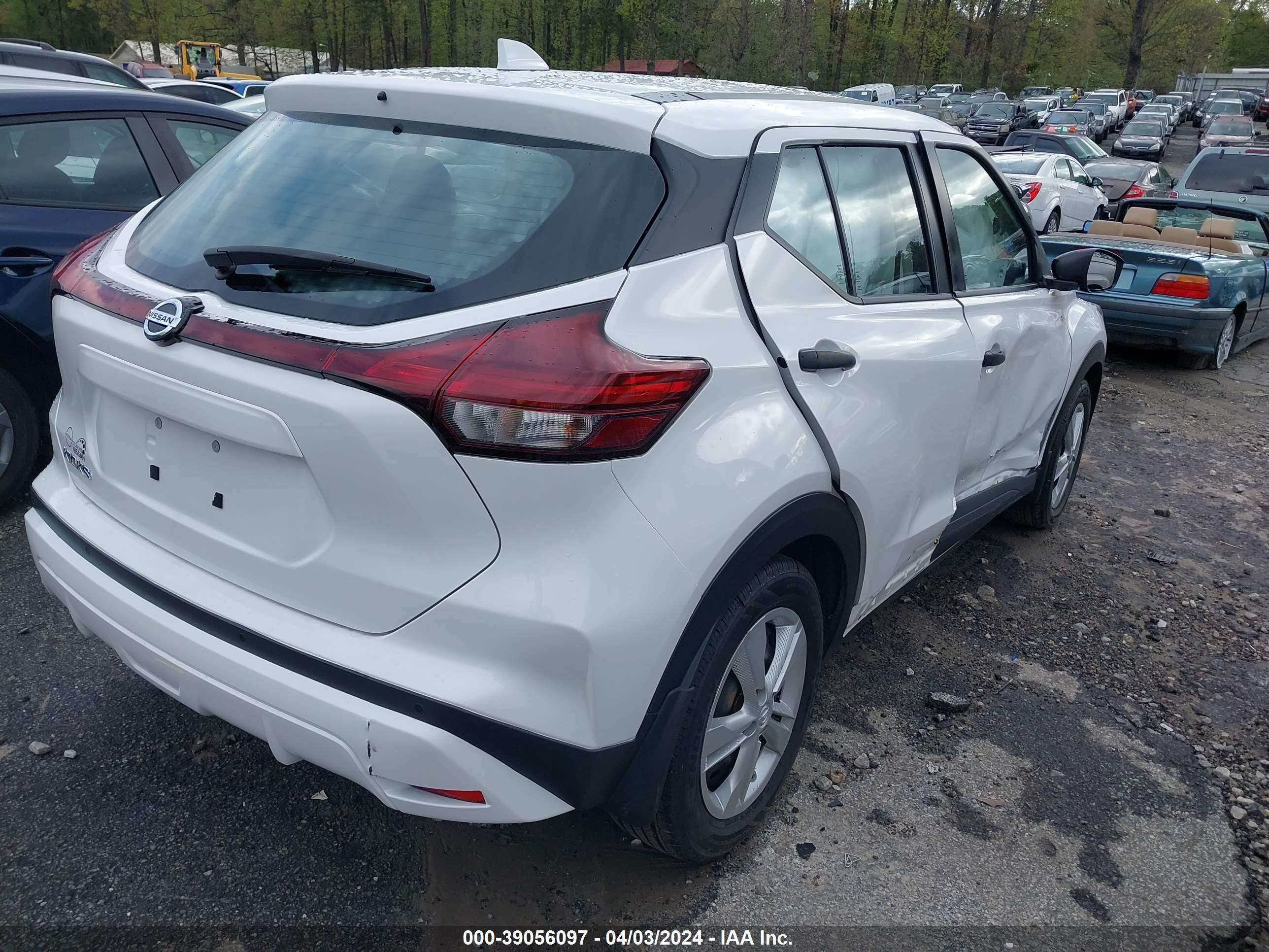 Photo 3 VIN: 3N1CP5BV6ML505809 - NISSAN KICKS 