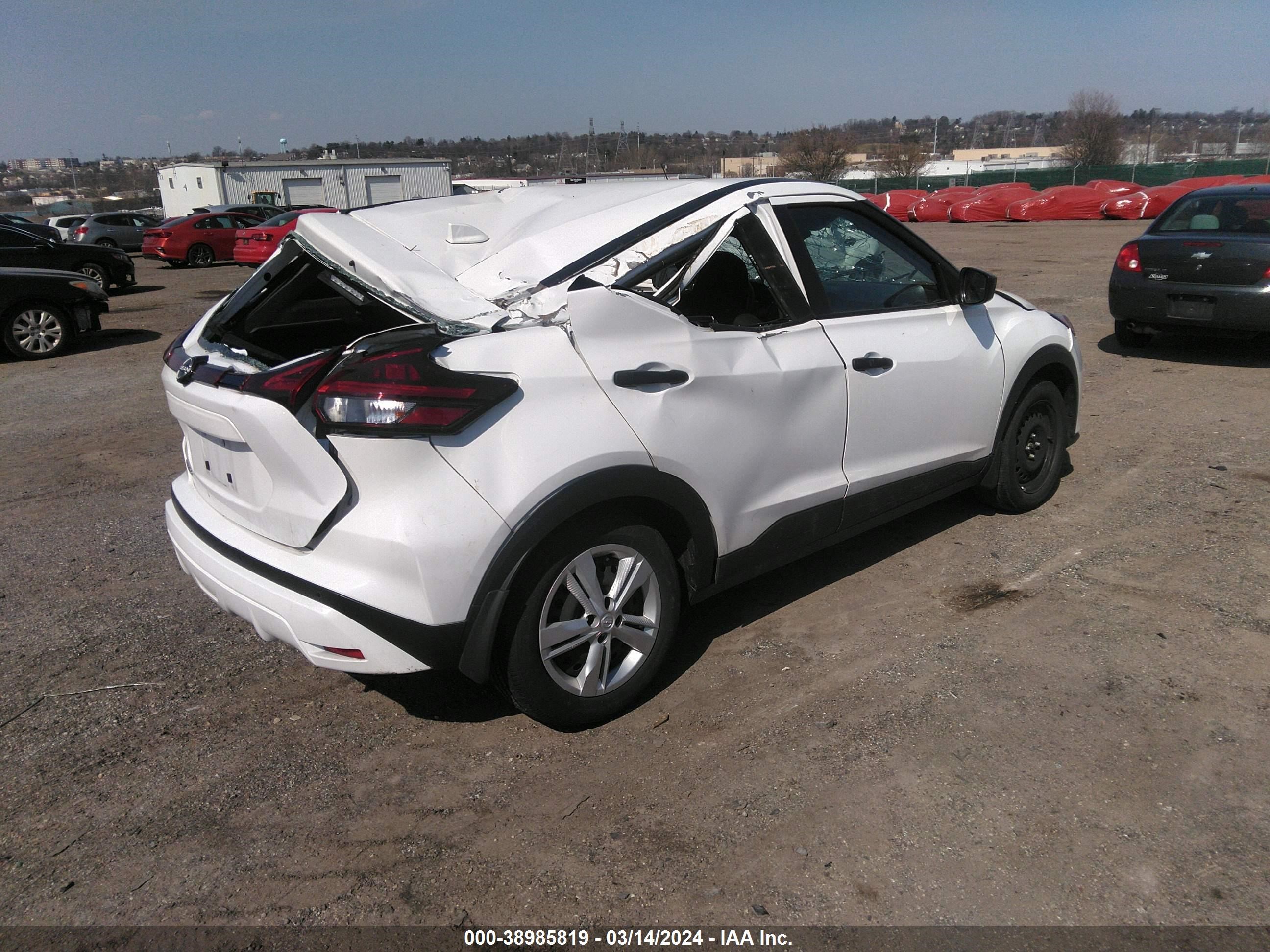 Photo 3 VIN: 3N1CP5BV6NL498894 - NISSAN KICKS 