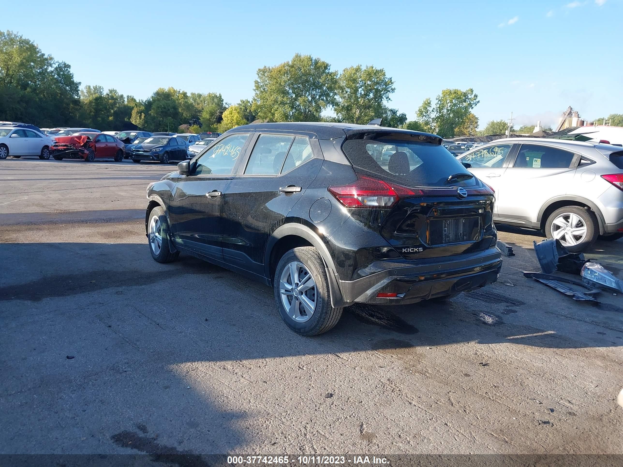 Photo 2 VIN: 3N1CP5BV7ML509500 - NISSAN KICKS 