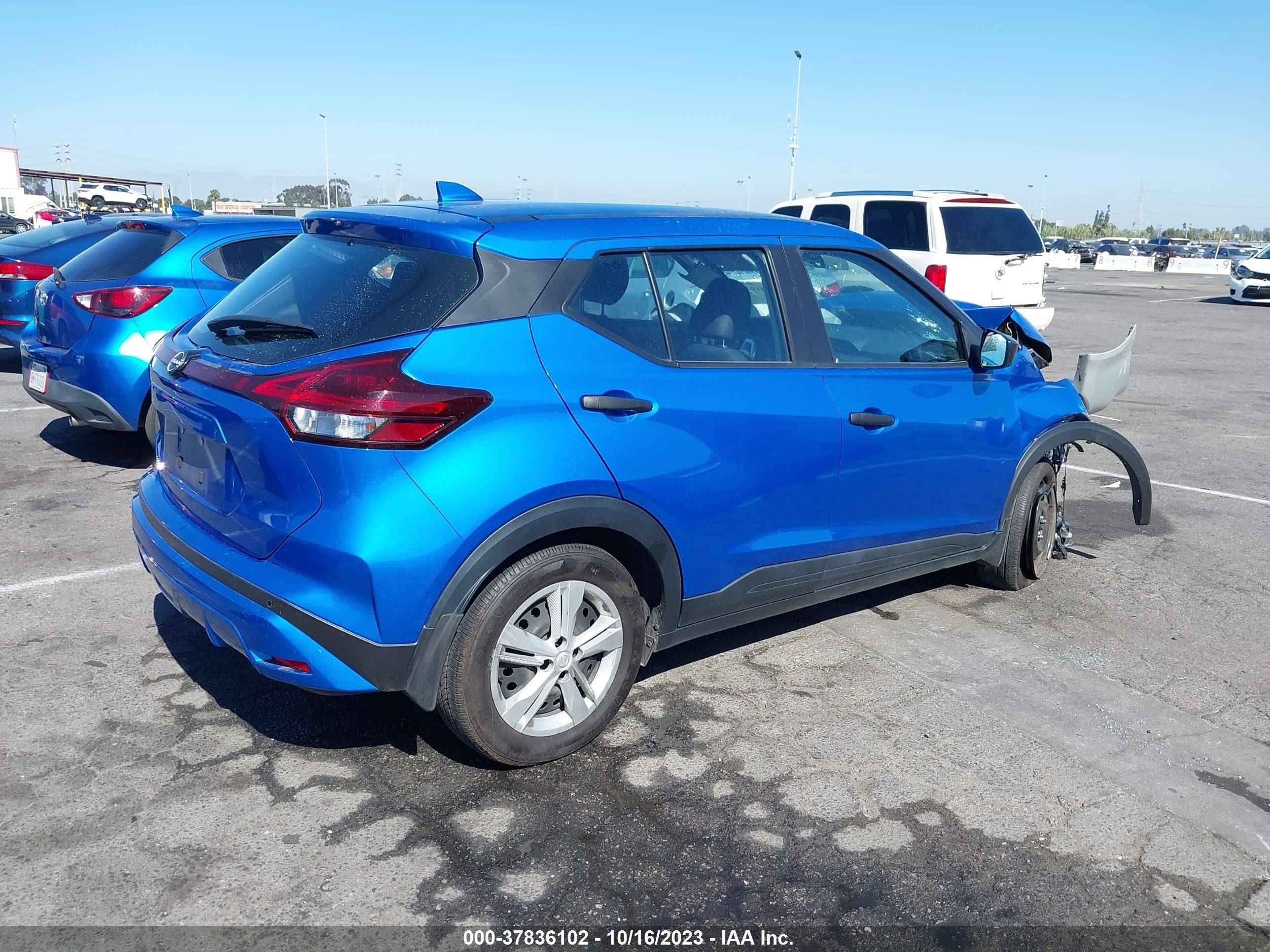 Photo 3 VIN: 3N1CP5BV8NL485581 - NISSAN KICKS 