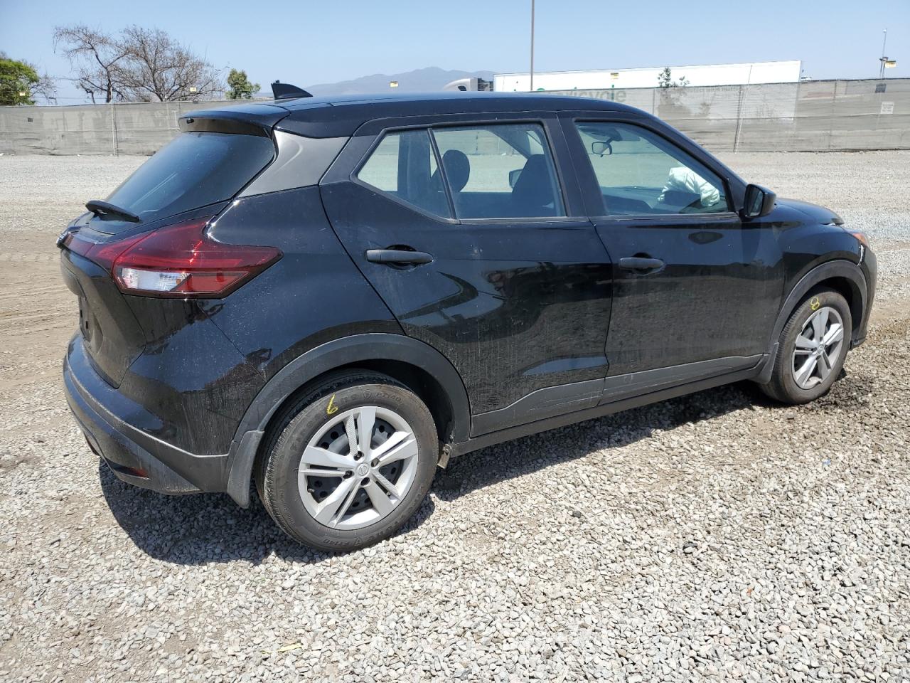 Photo 2 VIN: 3N1CP5BV8PL532188 - NISSAN KICKS 