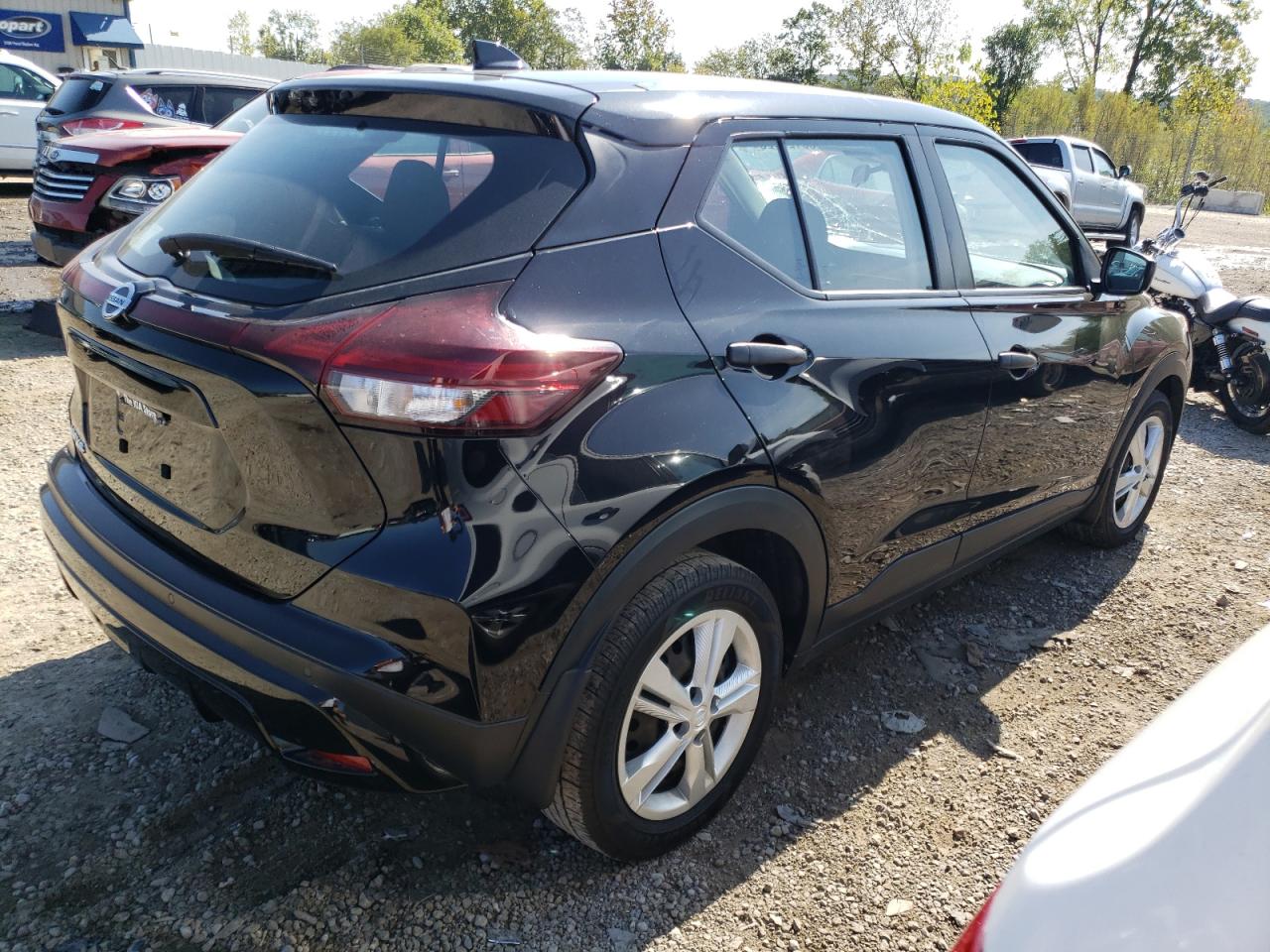 Photo 2 VIN: 3N1CP5BV9ML471915 - NISSAN KICKS 