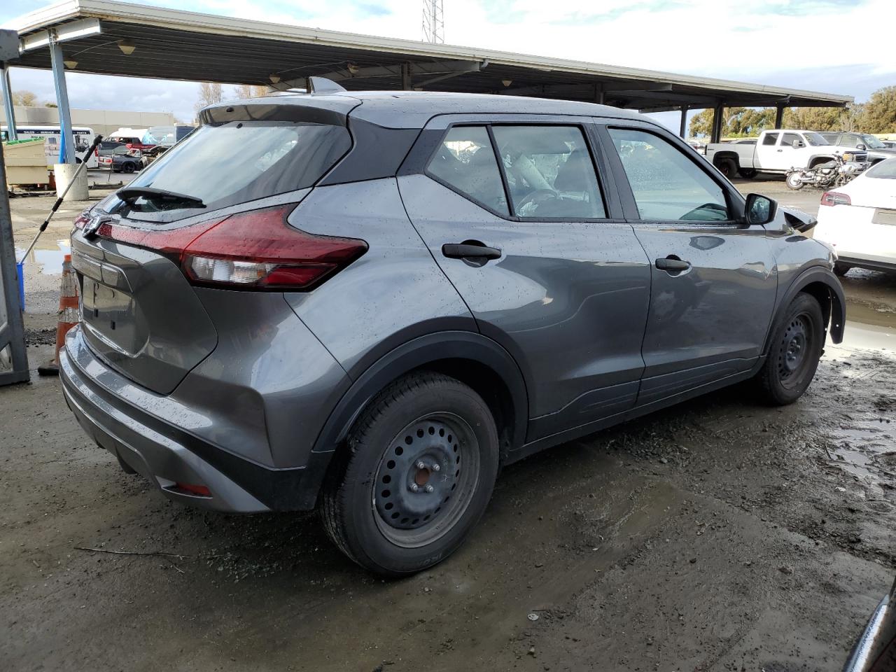 Photo 2 VIN: 3N1CP5BV9ML488861 - NISSAN KICKS 