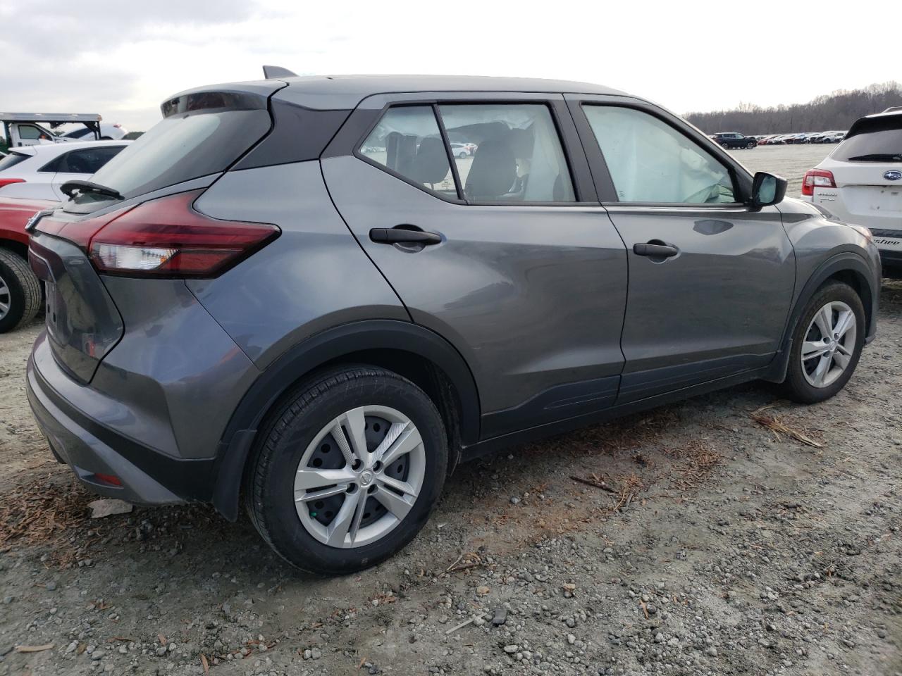 Photo 2 VIN: 3N1CP5BV9ML551618 - NISSAN KICKS 