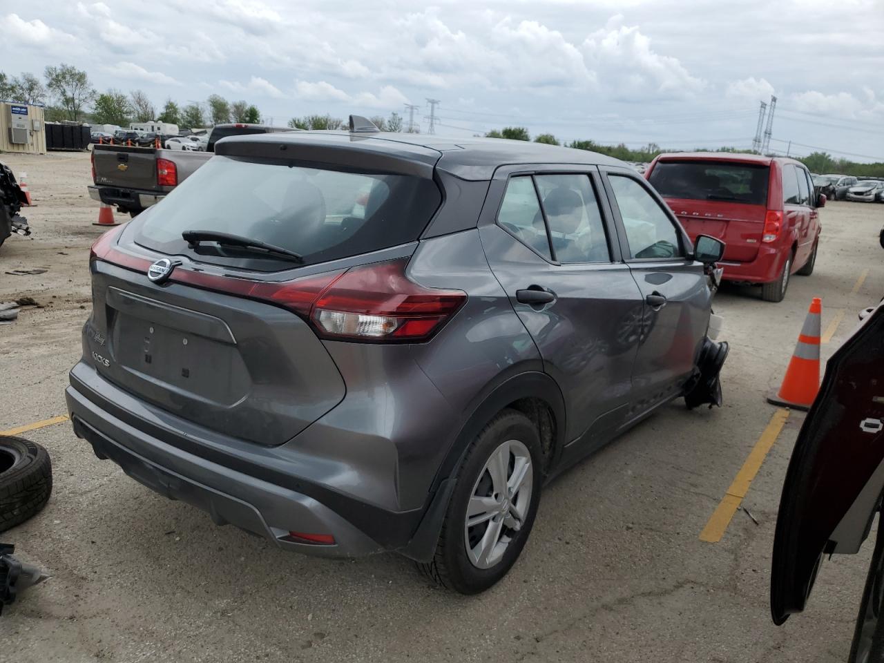 Photo 2 VIN: 3N1CP5BV9ML565597 - NISSAN KICKS 