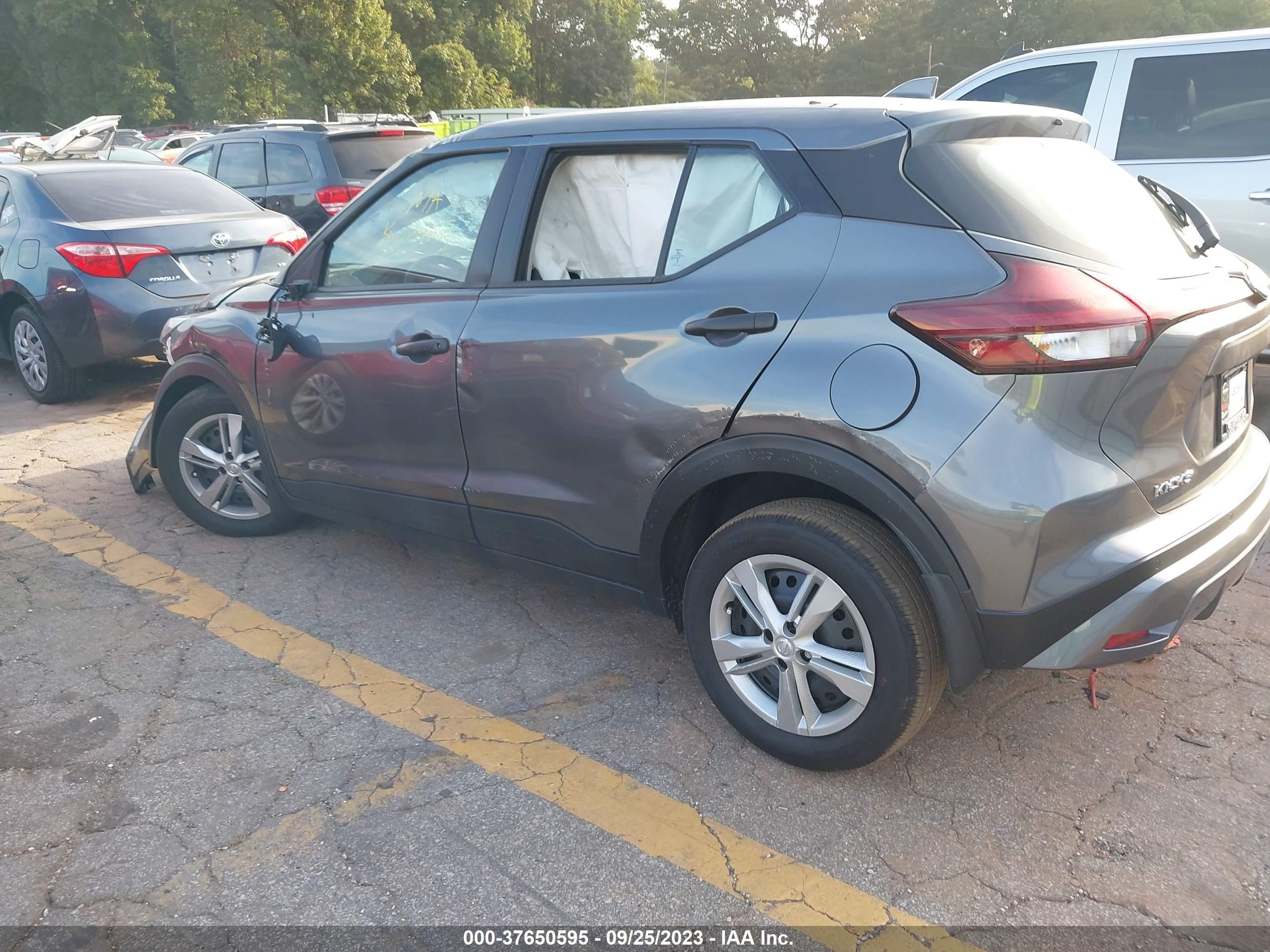 Photo 13 VIN: 3N1CP5BVXPL555777 - NISSAN KICKS 