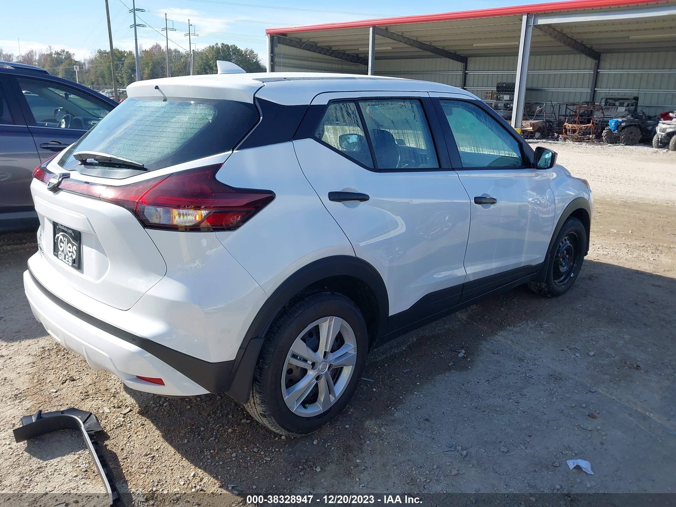 Photo 3 VIN: 3N1CP5BVXRL482834 - NISSAN KICKS 