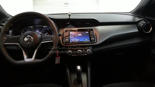 Photo 14 VIN: 3N1CP5C90JL495579 - NISSAN KICKS 