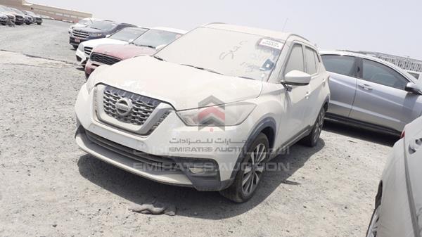 Photo 5 VIN: 3N1CP5C92JL473549 - NISSAN KICKS 