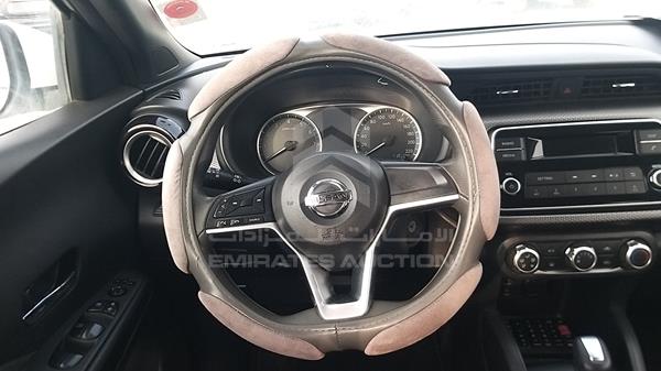 Photo 13 VIN: 3N1CP5C93HL498860 - NISSAN KICKS 