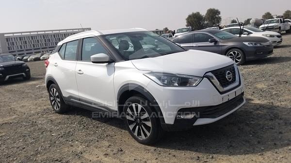 Photo 9 VIN: 3N1CP5C93HL498860 - NISSAN KICKS 