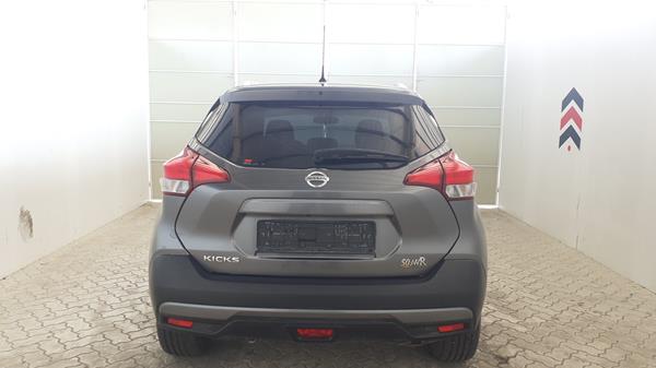 Photo 8 VIN: 3N1CP5C96JL482089 - NISSAN KICKS 