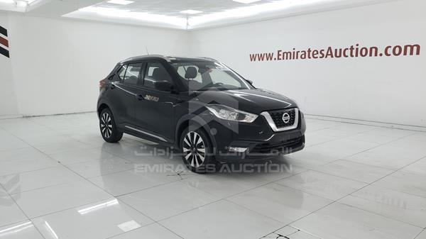 Photo 8 VIN: 3N1CP5C96JL492251 - NISSAN KICKS 