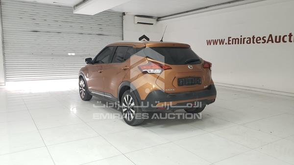 Photo 5 VIN: 3N1CP5CP0JL484371 - NISSAN KICKS 