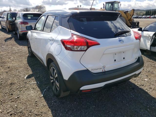 Photo 2 VIN: 3N1CP5CU0JL513356 - NISSAN KICKS 