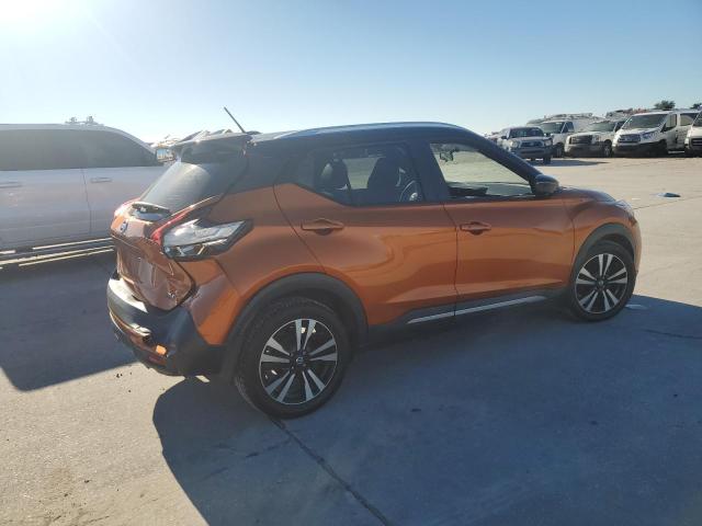 Photo 2 VIN: 3N1CP5CU0JL518220 - NISSAN KICKS S 