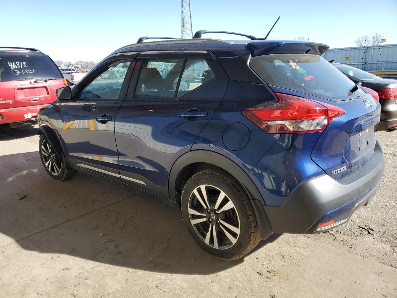 Photo 1 VIN: 3N1CP5CU0JL519433 - NISSAN KICKS 