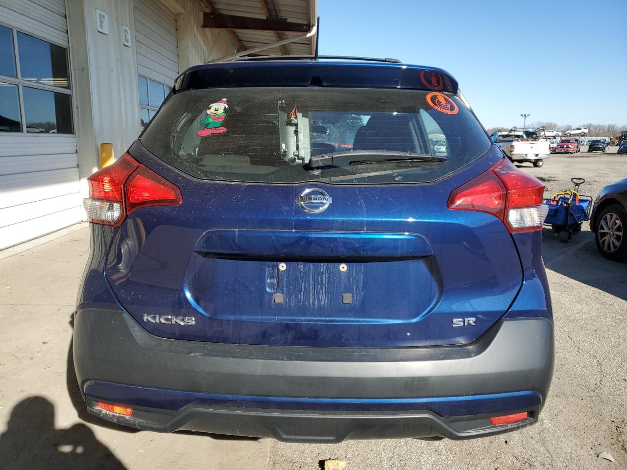 Photo 5 VIN: 3N1CP5CU0JL519433 - NISSAN KICKS 