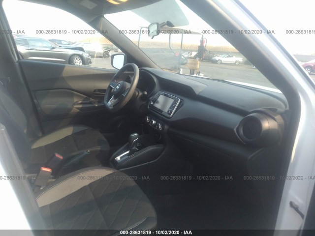 Photo 4 VIN: 3N1CP5CU0JL522784 - NISSAN KICKS 