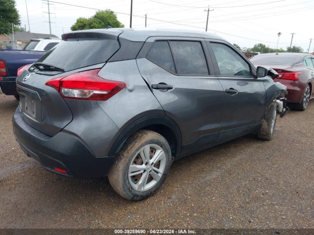 Photo 3 VIN: 3N1CP5CU0JL526589 - NISSAN KICKS 