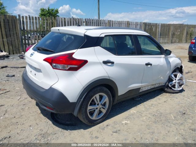 Photo 3 VIN: 3N1CP5CU0KL503833 - NISSAN KICKS 