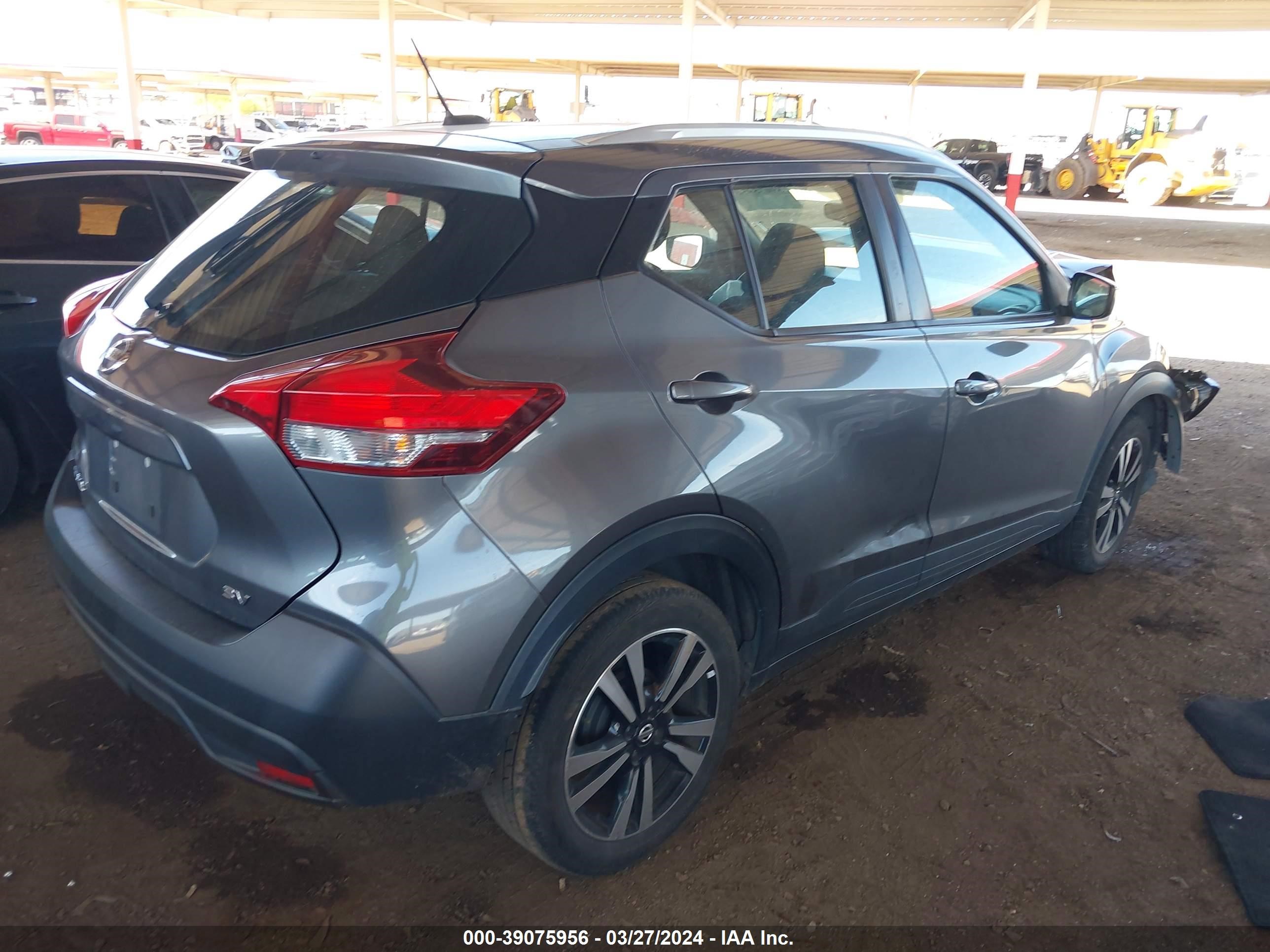 Photo 3 VIN: 3N1CP5CU0KL536301 - NISSAN KICKS 