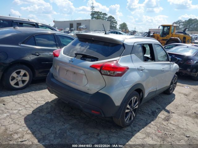 Photo 3 VIN: 3N1CP5CU0KL564485 - NISSAN KICKS 