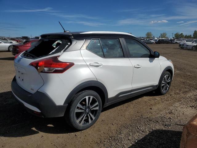 Photo 2 VIN: 3N1CP5CU0KL564616 - NISSAN KICKS S 