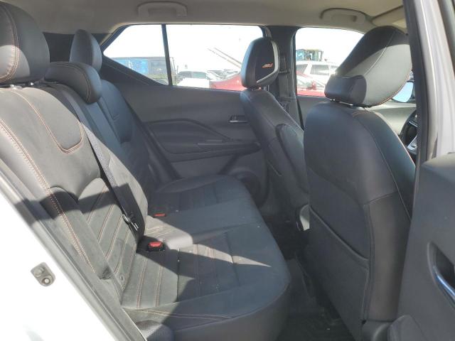 Photo 9 VIN: 3N1CP5CU0KL564616 - NISSAN KICKS S 