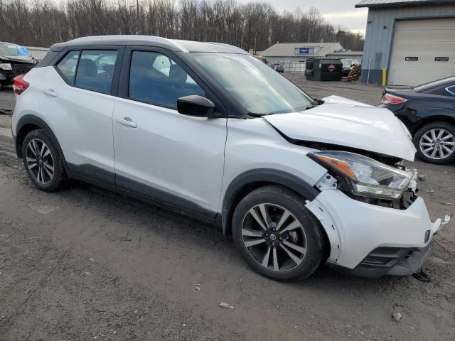 Photo 3 VIN: 3N1CP5CU1JL501622 - NISSAN KICKS 