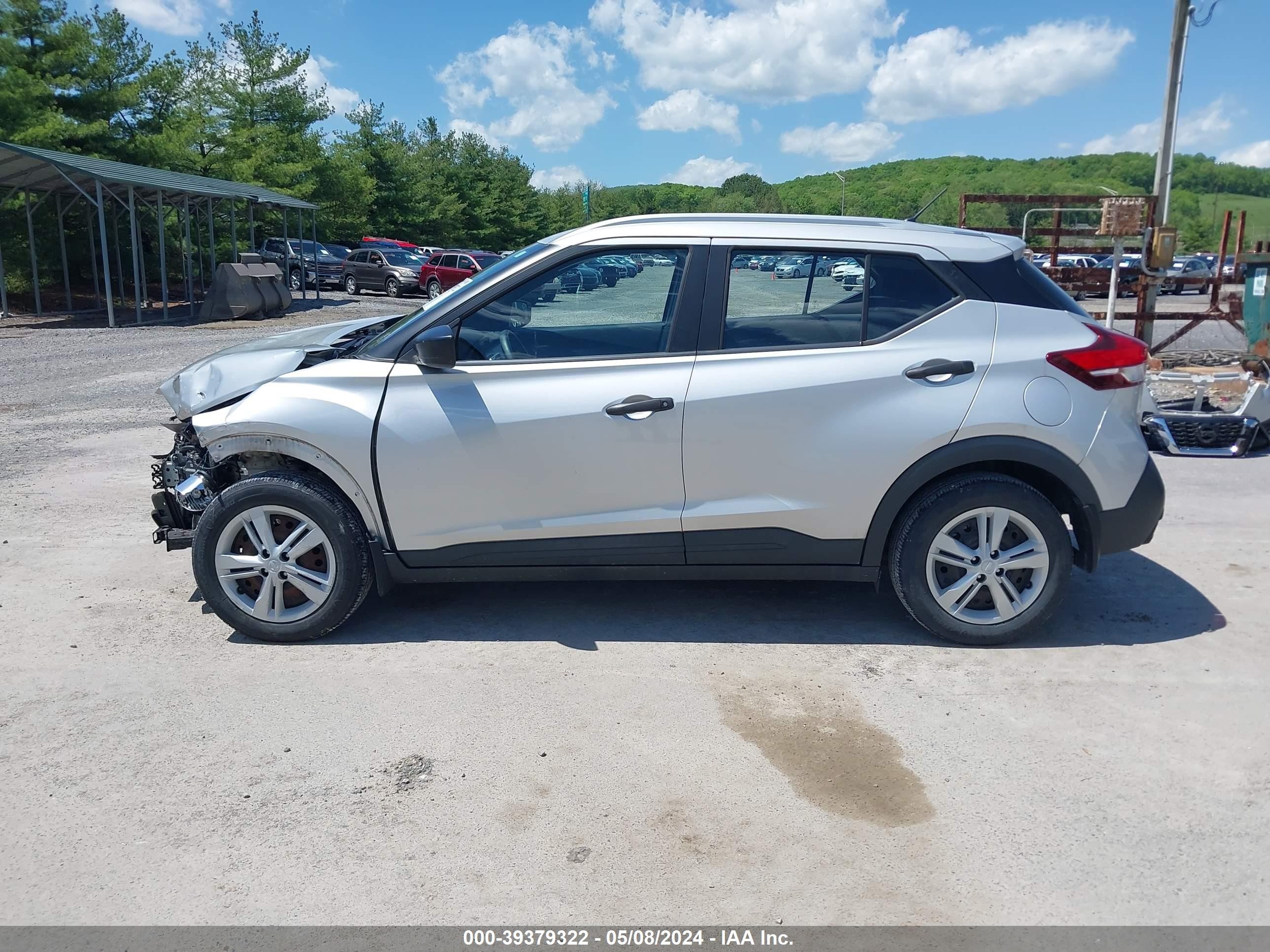 Photo 14 VIN: 3N1CP5CU1JL509851 - NISSAN KICKS 