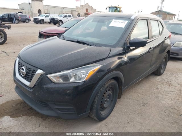 Photo 1 VIN: 3N1CP5CU1JL519327 - NISSAN KICKS 