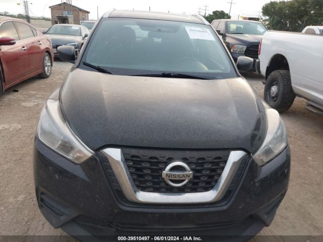 Photo 5 VIN: 3N1CP5CU1JL519327 - NISSAN KICKS 