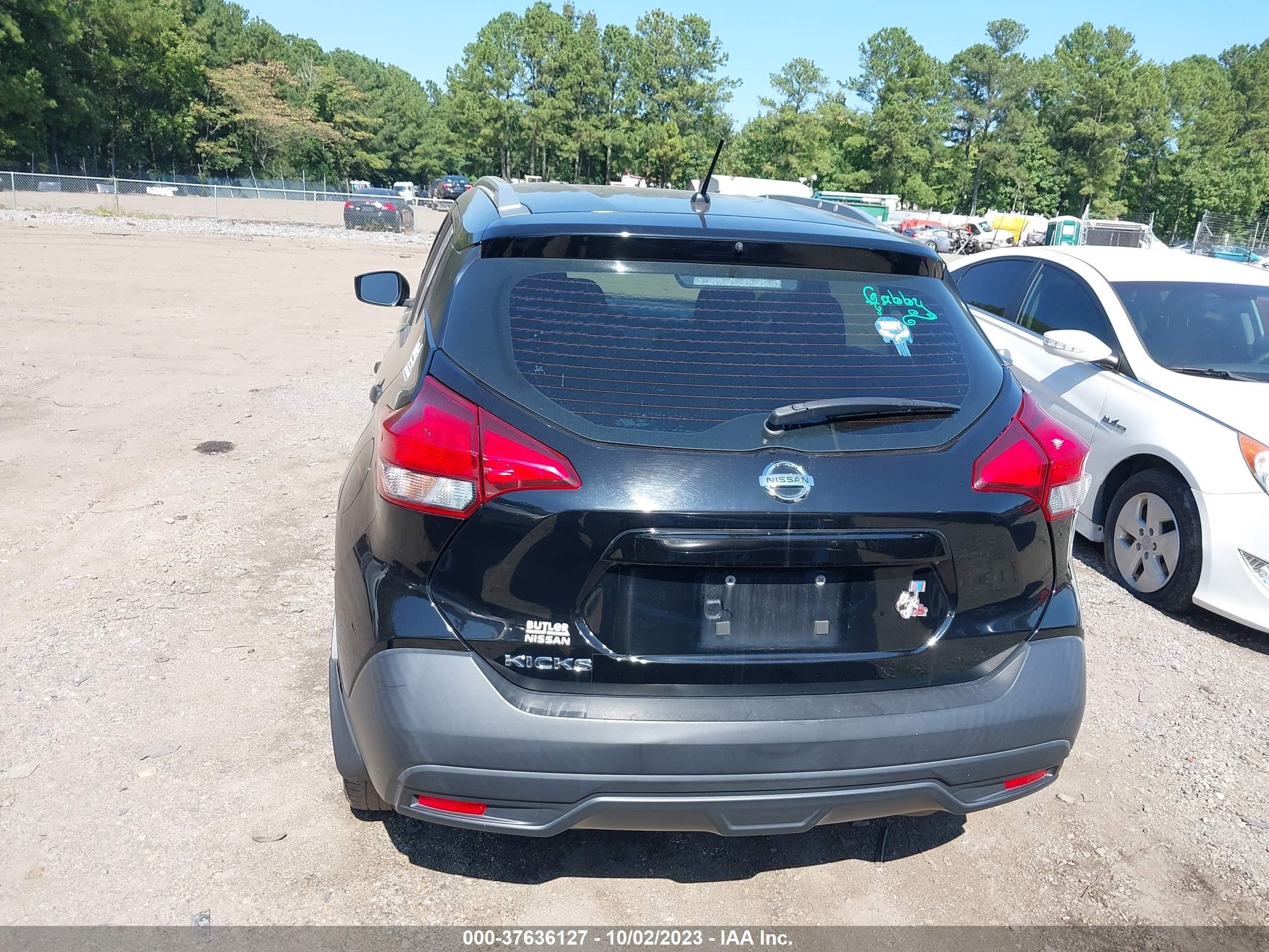 Photo 15 VIN: 3N1CP5CU1JL522583 - NISSAN KICKS 