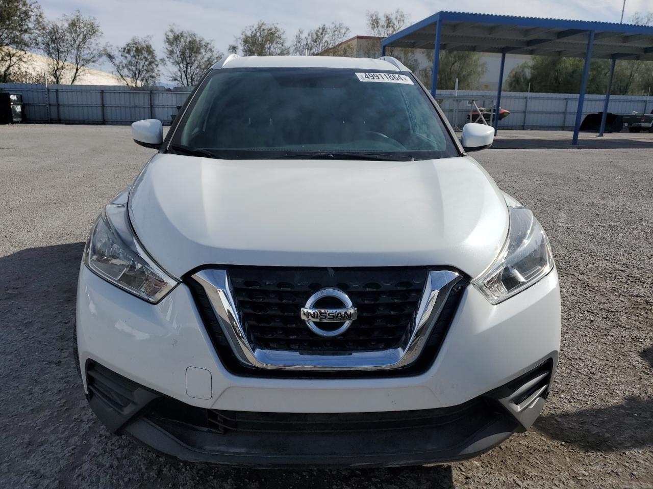 Photo 4 VIN: 3N1CP5CU1JL530747 - NISSAN KICKS 