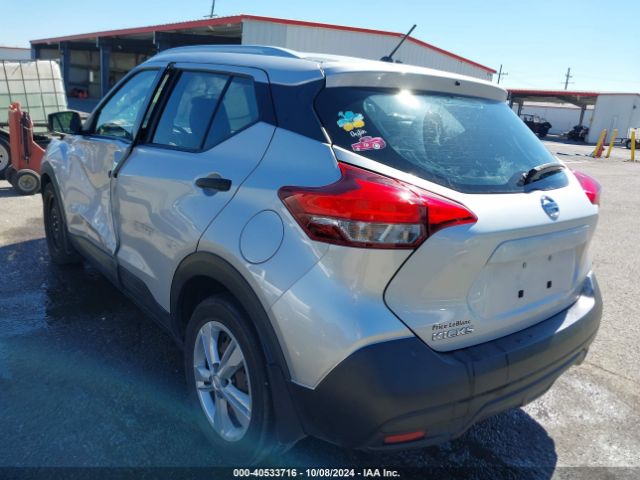 Photo 2 VIN: 3N1CP5CU1JL534989 - NISSAN KICKS 