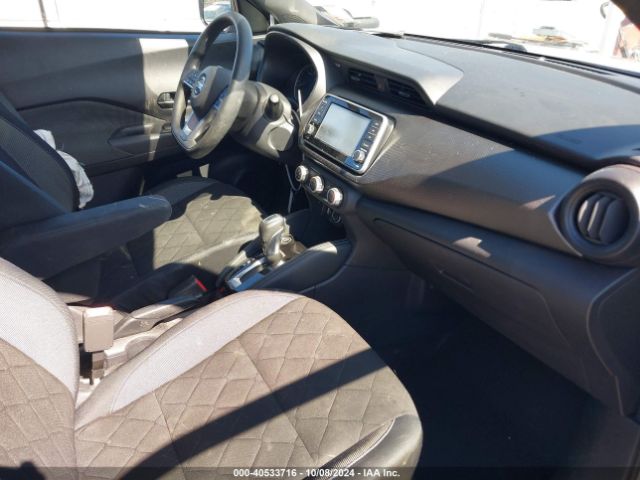 Photo 4 VIN: 3N1CP5CU1JL534989 - NISSAN KICKS 