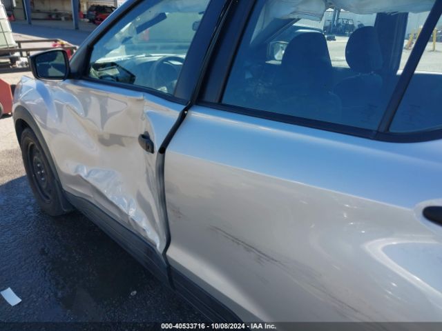 Photo 5 VIN: 3N1CP5CU1JL534989 - NISSAN KICKS 