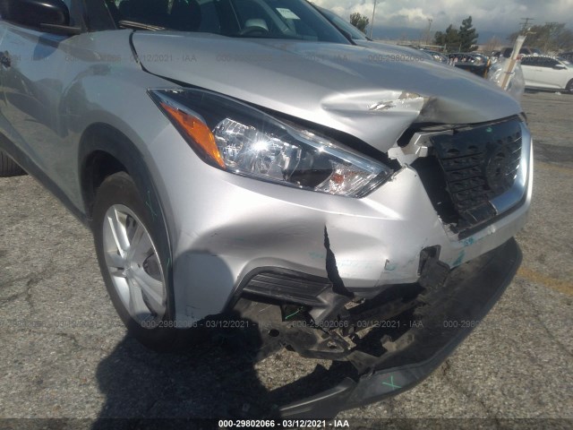 Photo 5 VIN: 3N1CP5CU1JL535530 - NISSAN KICKS 