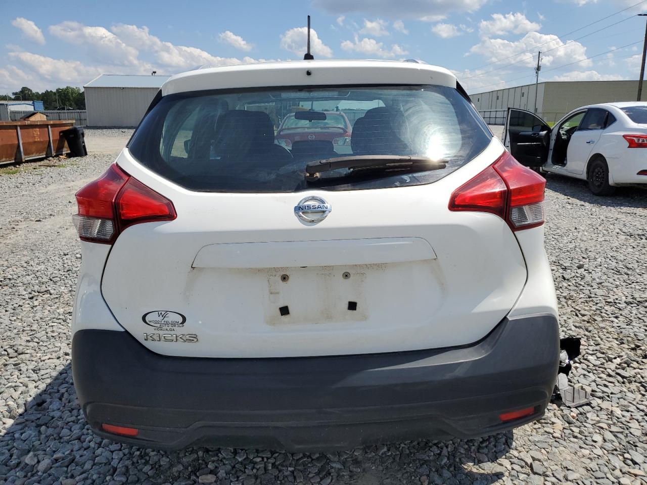 Photo 5 VIN: 3N1CP5CU1JL538508 - NISSAN KICKS 