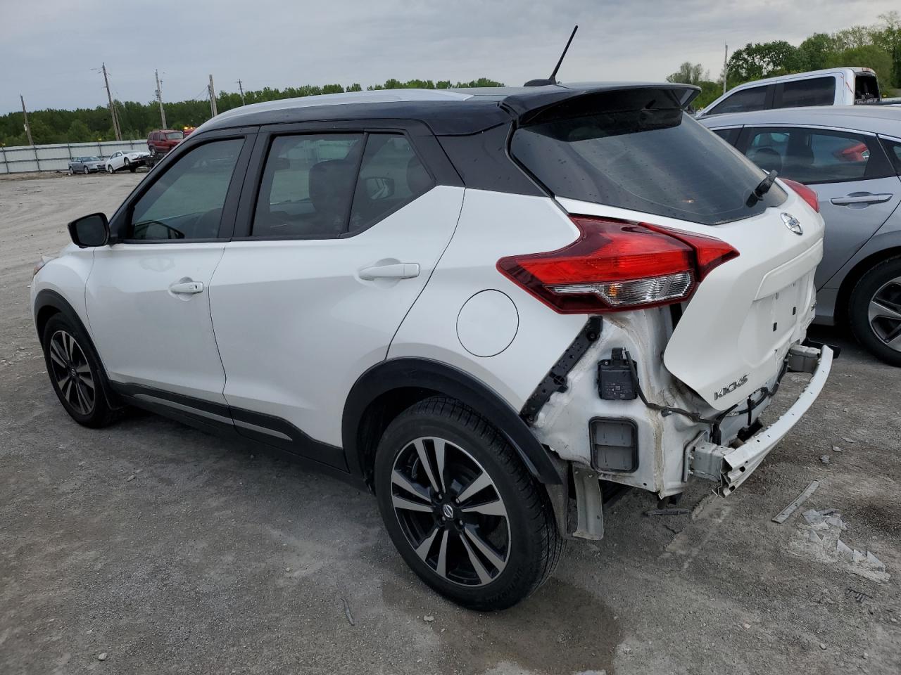 Photo 1 VIN: 3N1CP5CU1KL471698 - NISSAN KICKS 