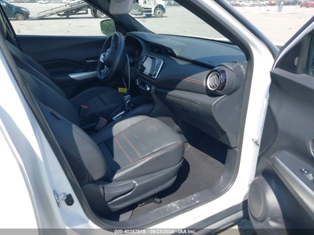 Photo 4 VIN: 3N1CP5CU1KL524447 - NISSAN KICKS 