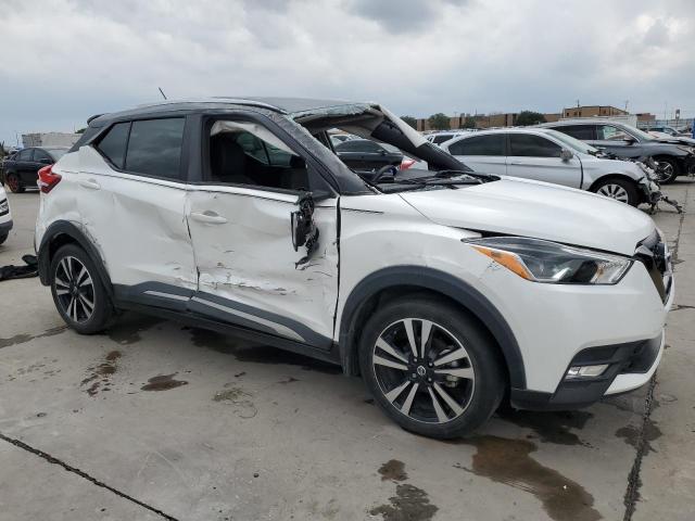 Photo 3 VIN: 3N1CP5CU1KL543905 - NISSAN KICKS S 