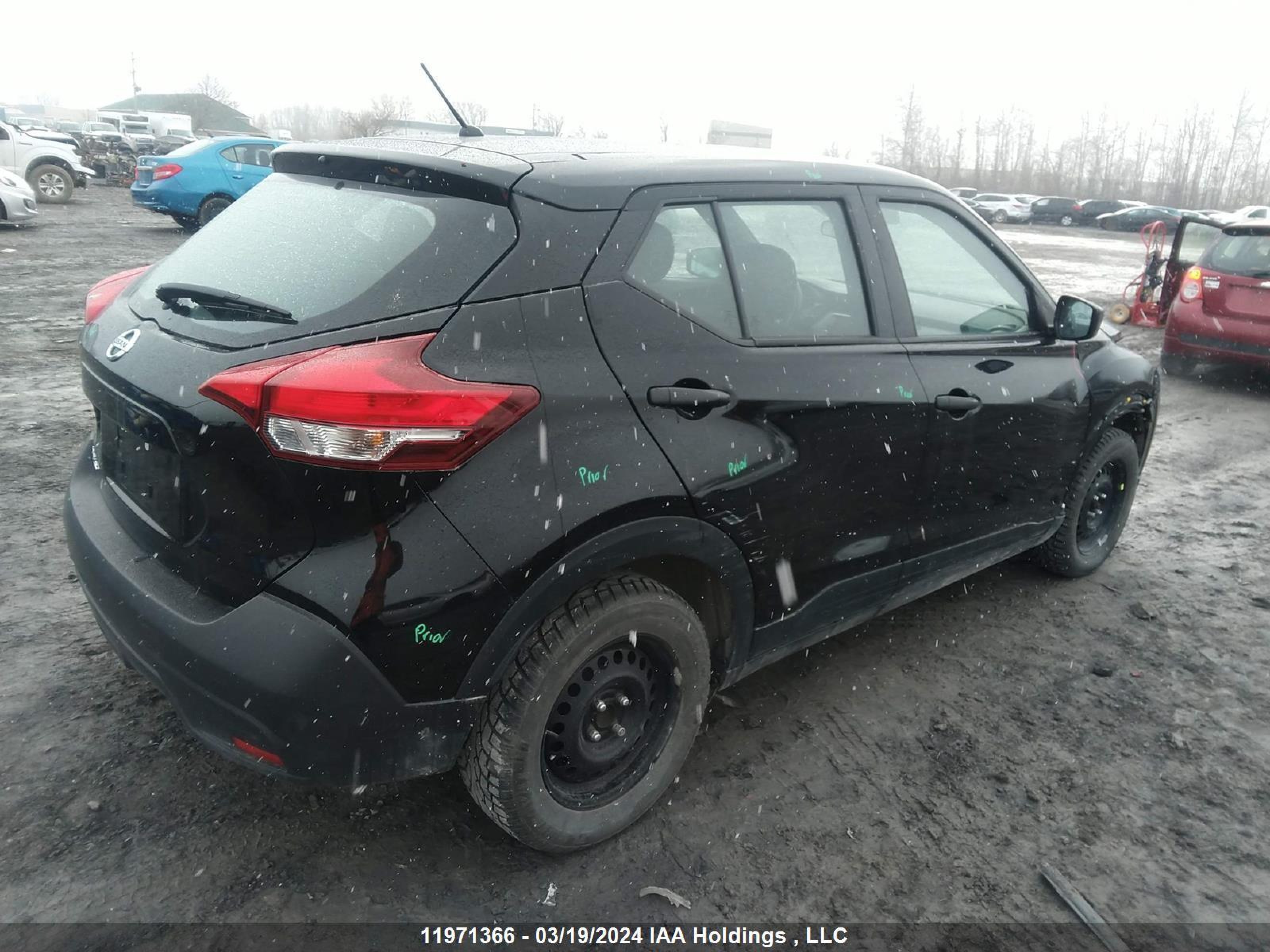 Photo 3 VIN: 3N1CP5CU1KL562308 - NISSAN KICKS 