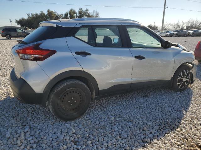 Photo 2 VIN: 3N1CP5CU2JL511012 - NISSAN KICKS 