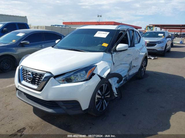 Photo 1 VIN: 3N1CP5CU2JL518137 - NISSAN KICKS 