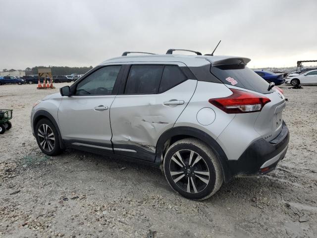 Photo 1 VIN: 3N1CP5CU2JL521507 - NISSAN KICKS 